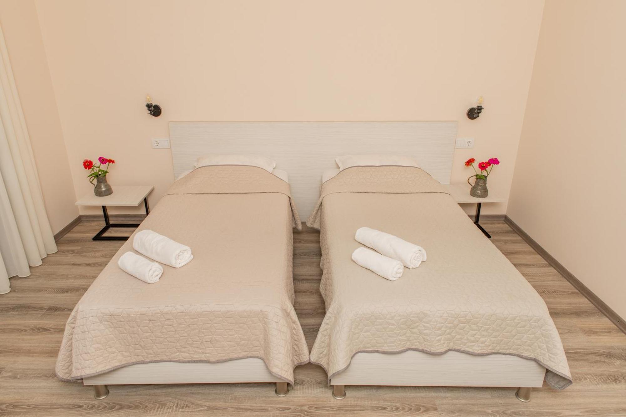 Alvani Inn K'vemo Alvani Esterno foto