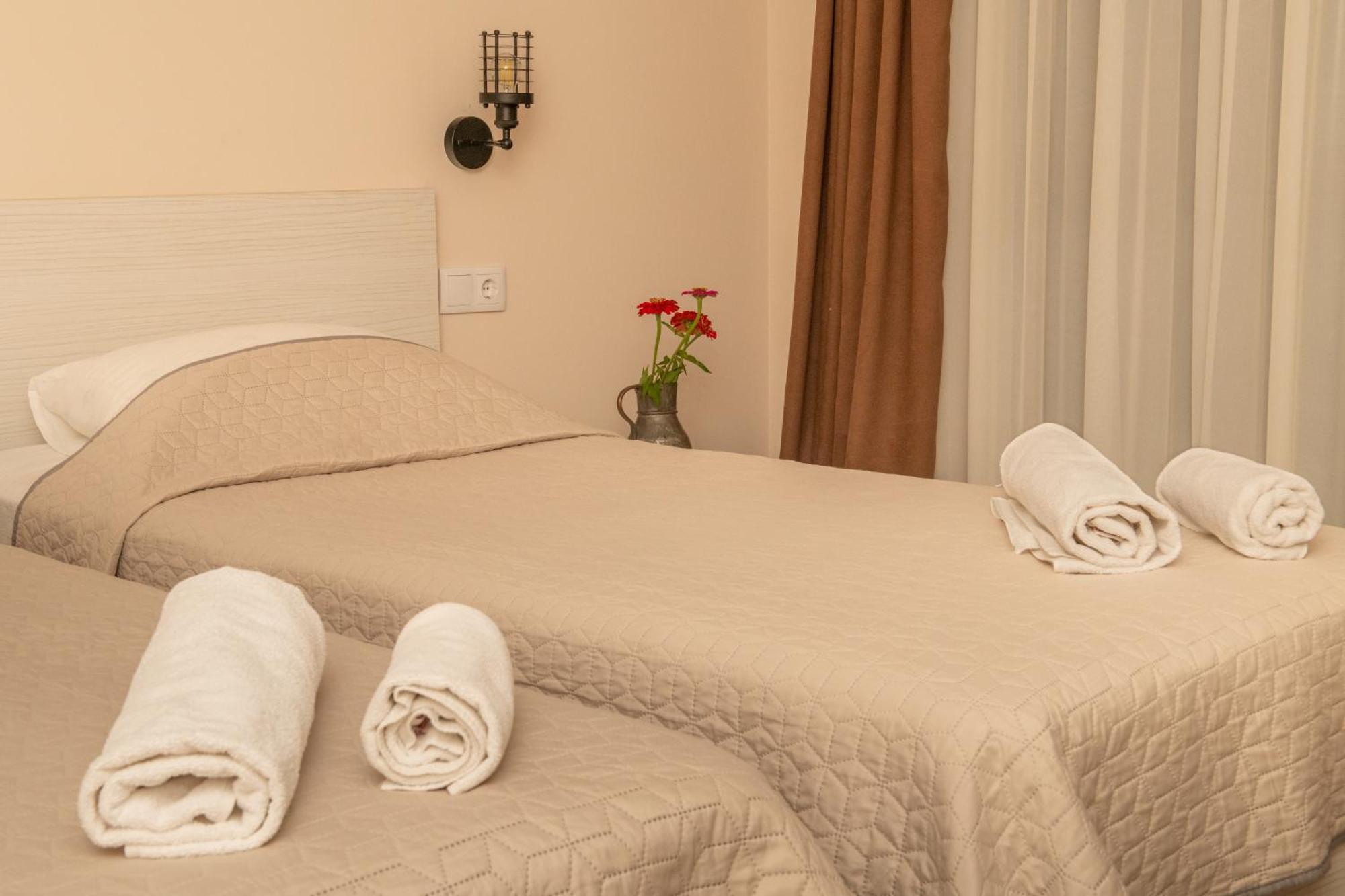 Alvani Inn K'vemo Alvani Esterno foto