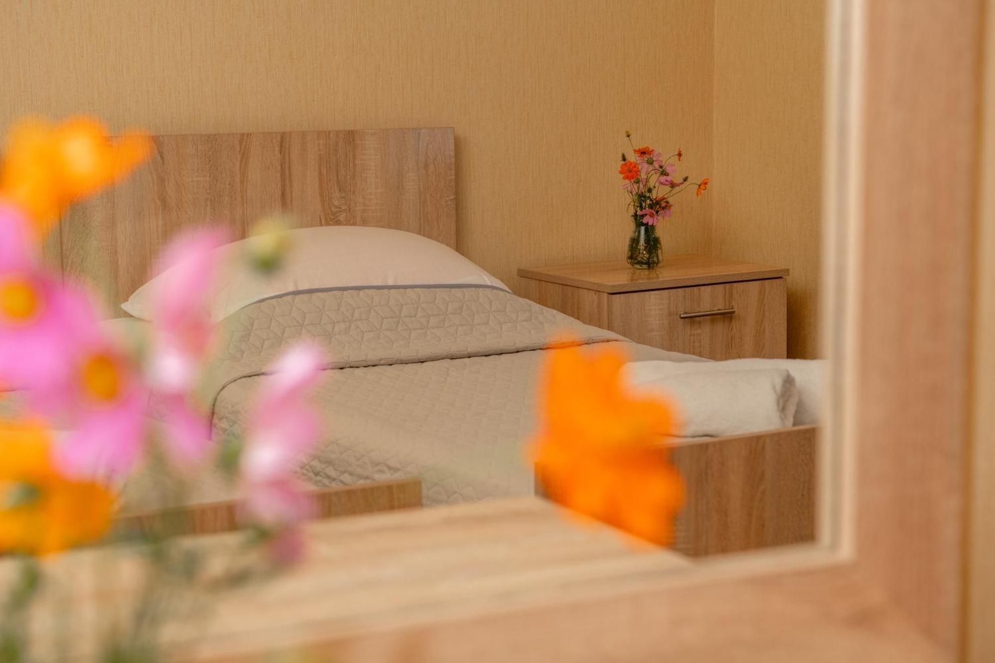 Alvani Inn K'vemo Alvani Esterno foto